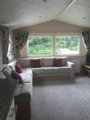 Lovely 3 Bed Caravan, Milford on Sea